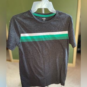 Boys Old Navy T-shirt size XL 14/16